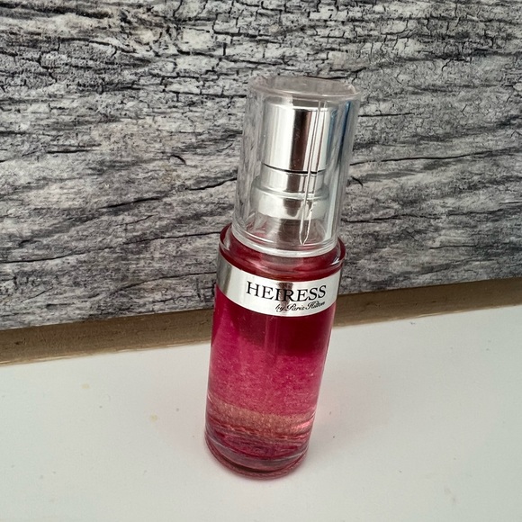 Heiress by Paris Hilton Perfume 15ml/.5 oz - Picture 2 of 4